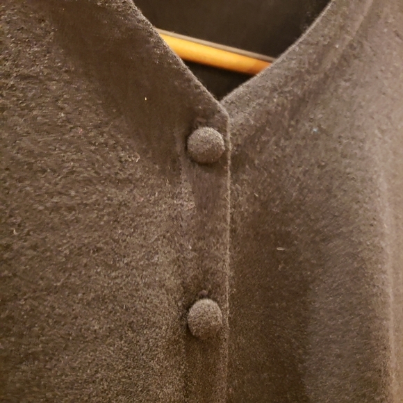 Like NEW Eileen Fisher Black 100% Wool Button Front V-neck Cardigan Medium - Picture 2 of 8